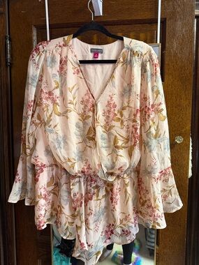 Vince Camuto Pink Floral Tie-Waist Peplum Blouse
